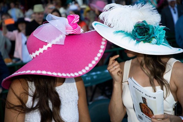 шляпа дерби