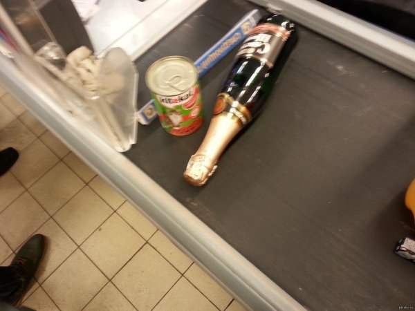 бутылка шампанского