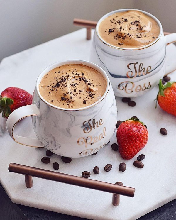 чашка кофе креативного доброго утра