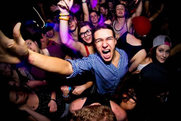 туса в клубе