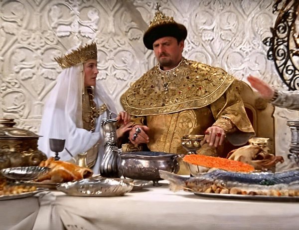 иван васильевич меняет профессию пир