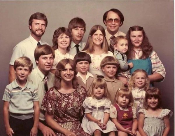 awkward family portraits