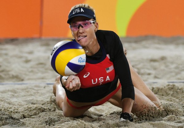 барбара демик волейбол