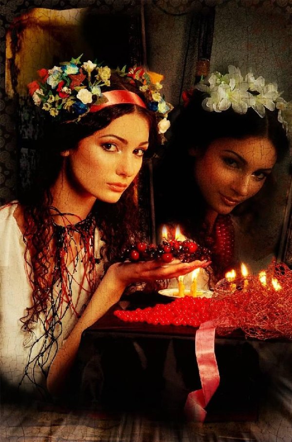 девушки гадают