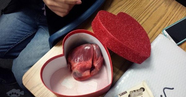 смешные подарки на день святого валентина