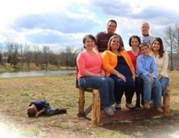 странные семейные