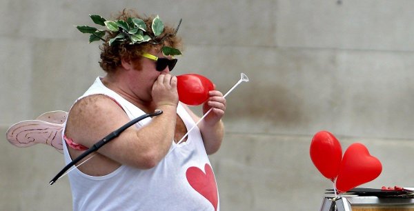 пьяный купидон