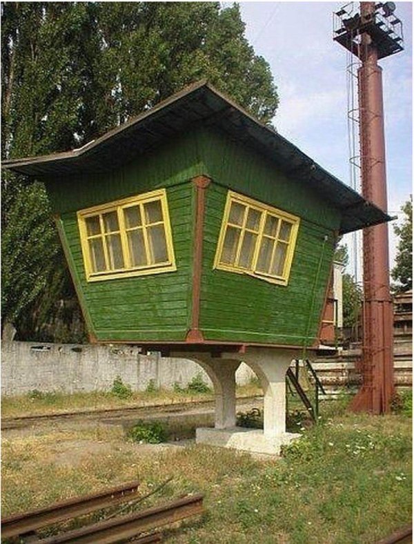 upside down house
