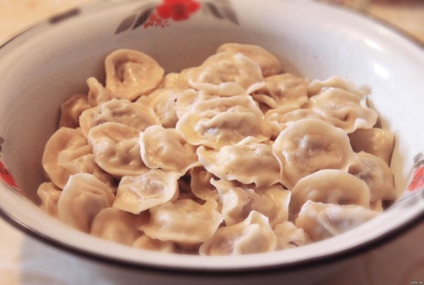 таз пельменей