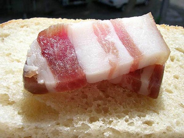кусок сала