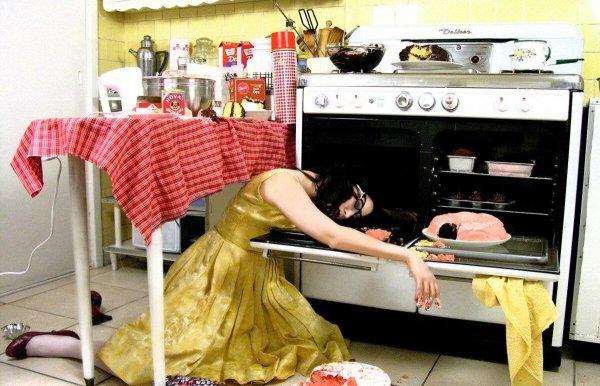 прикольная фотосессия на кухне