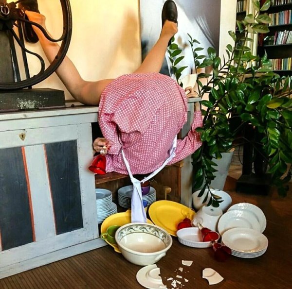 уставшая домохозяйка