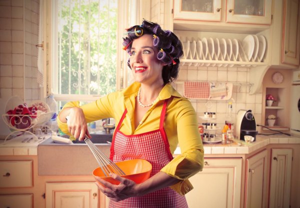 милая домохозяйка