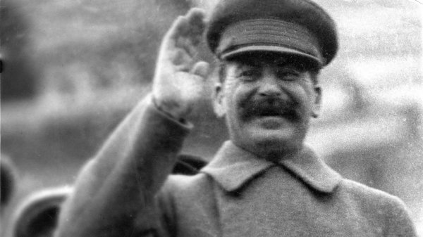улыбающийся сталин