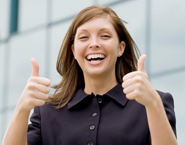 счастливая деловая женщина