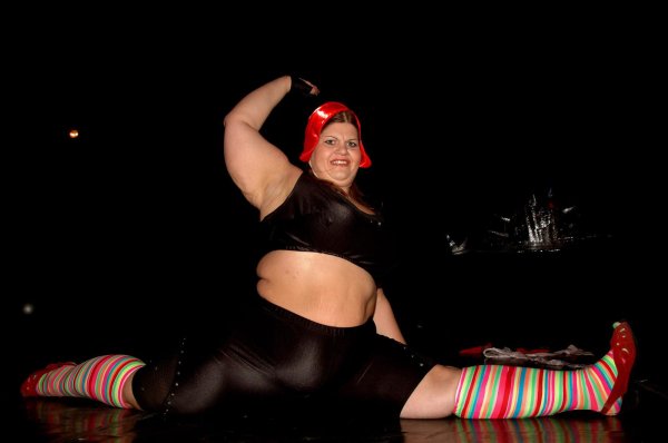 стриптиз толстушек