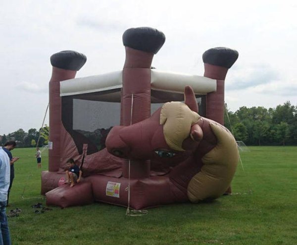 надувные батуты