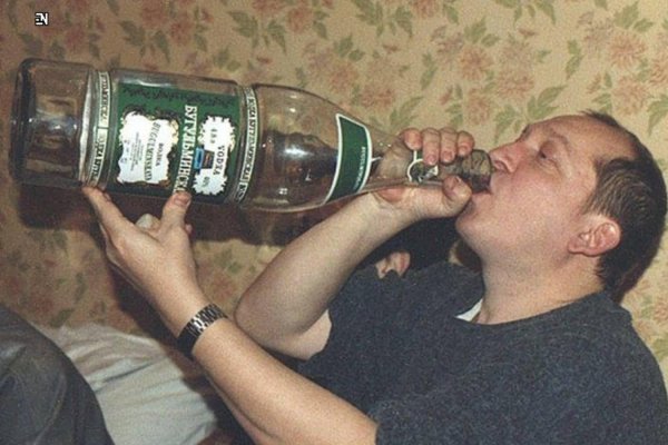 крепкие алкогольные напитки