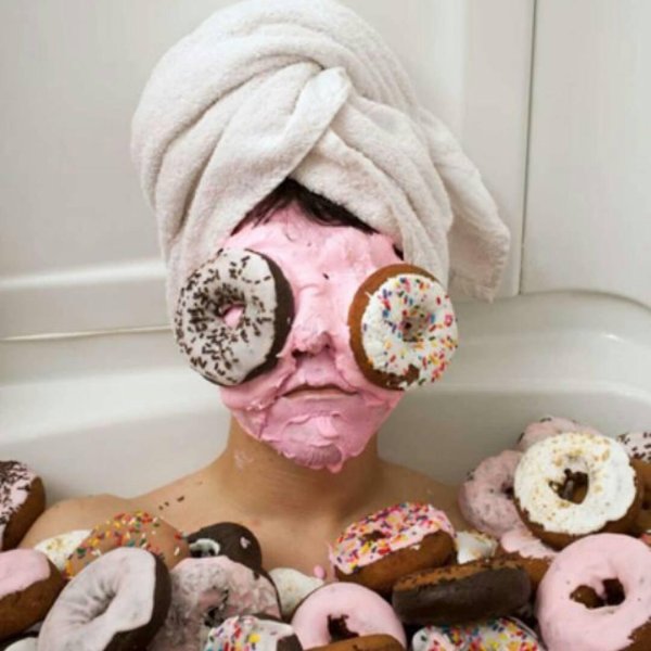 человек пончик