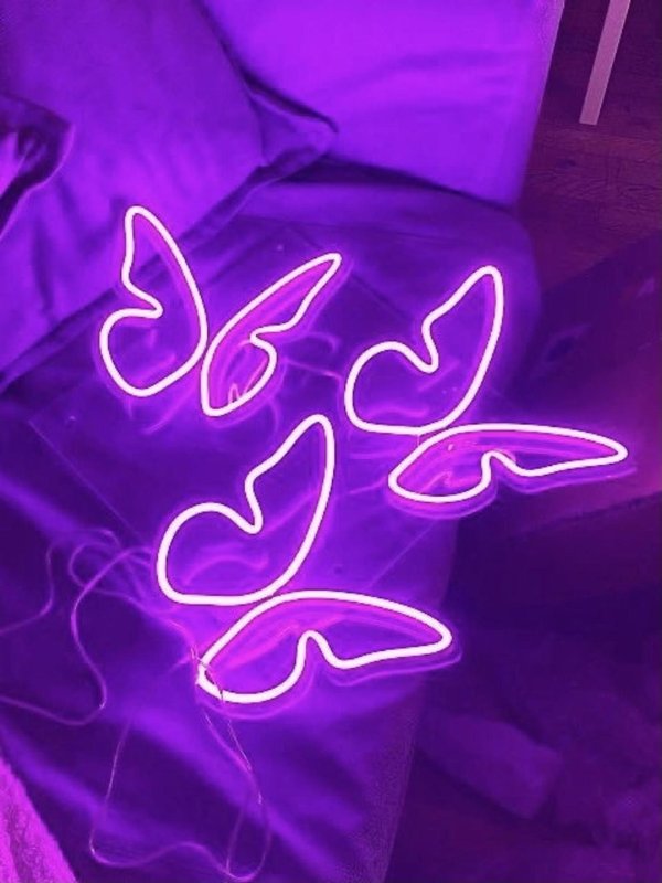 фиолетовый неон