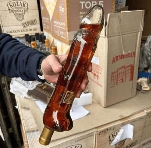 бутылка в виде члена