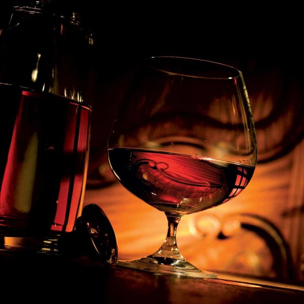 рюмка коньяка