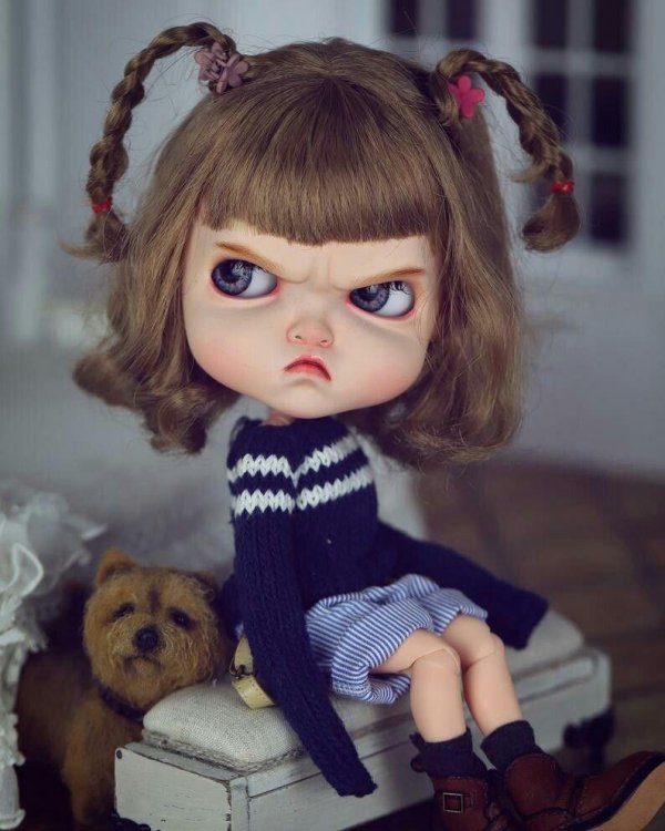куклы blythe обиделась