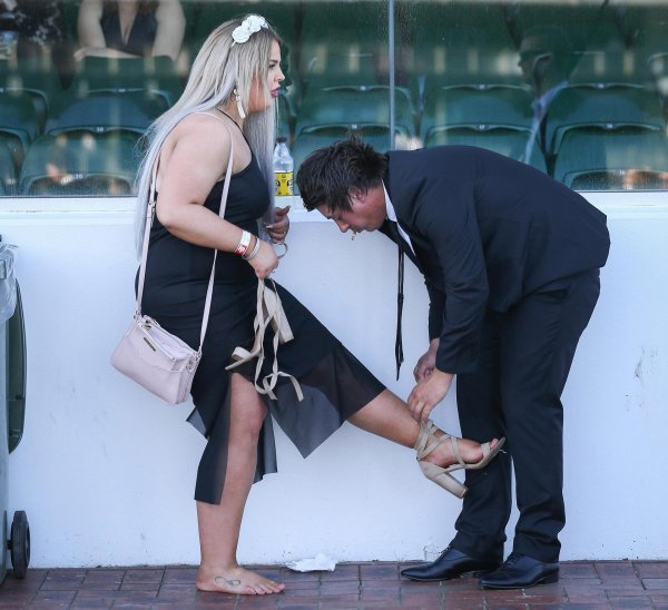 женщина пьяная