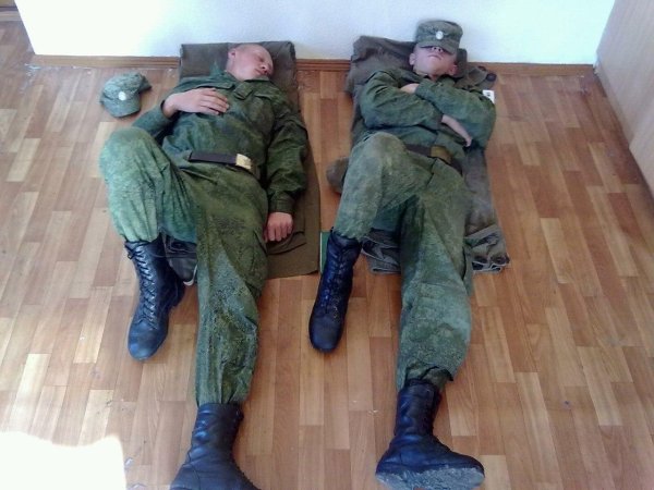 военная казарма