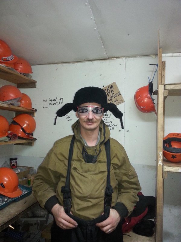 суровый сварщик