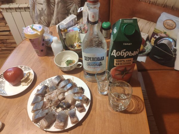 водка на столе