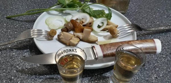 русская закуска к водке