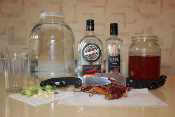 С водкой и закуской