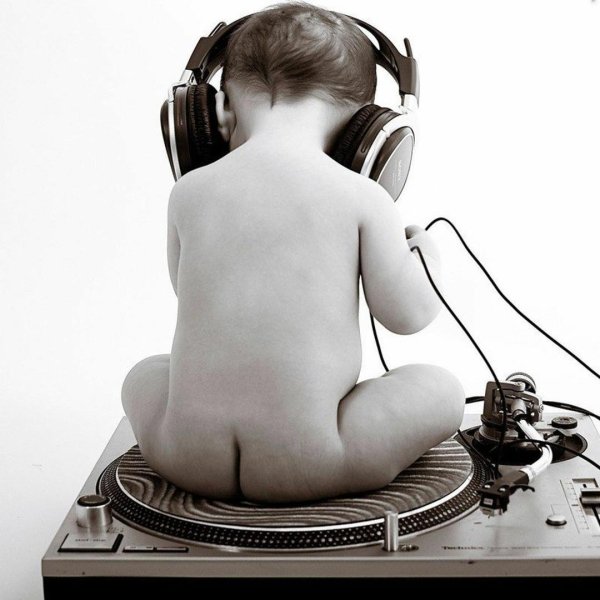 маленький диджей