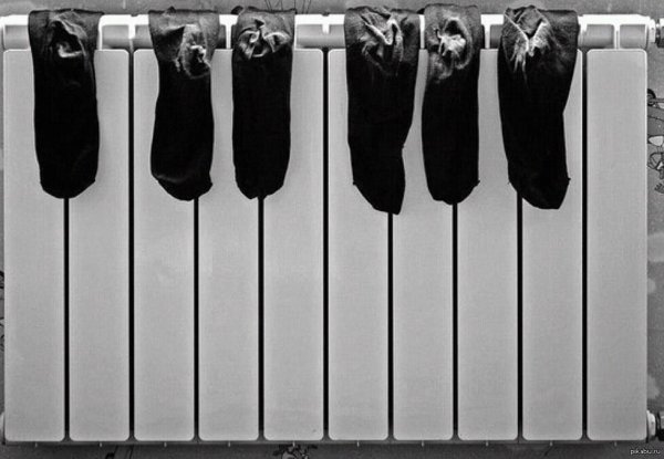 носочки на батарее