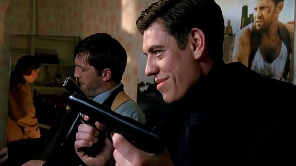 космос юрьевич холмогоров