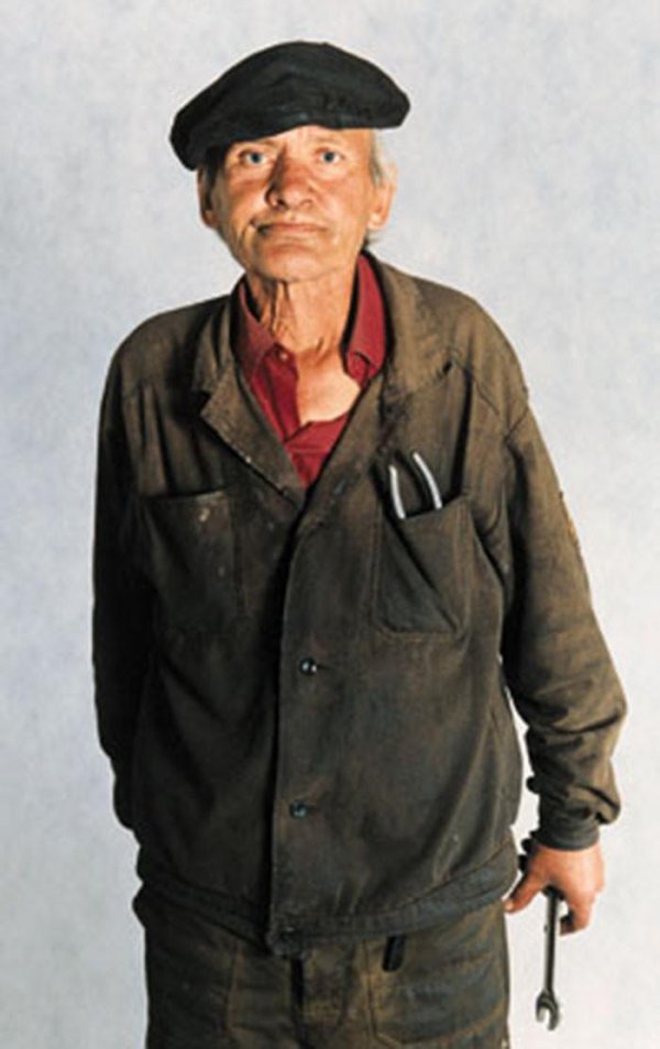 пожилой мужчина