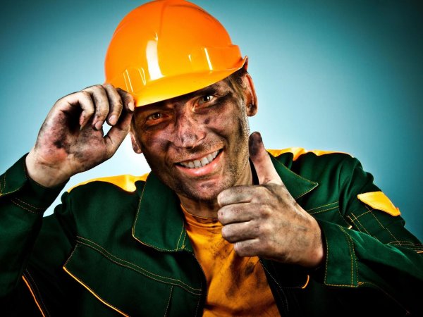 каска нефтяника