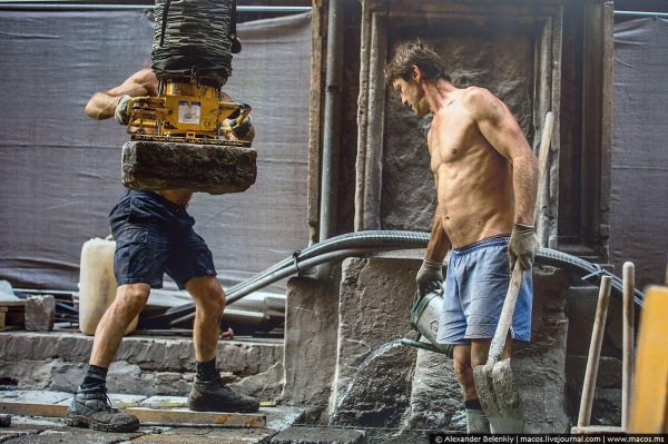 мужик работяга