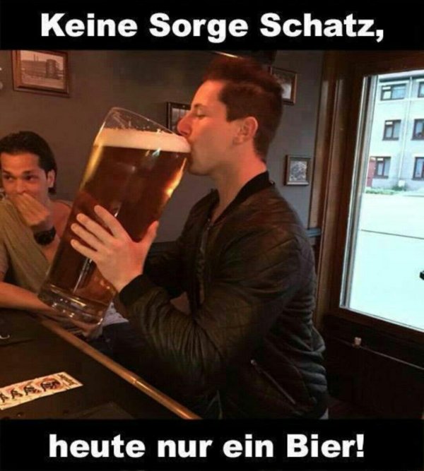 большая кружка пива