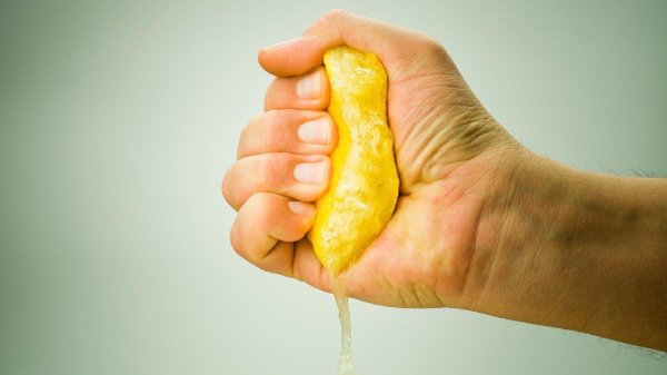 lemon squeeze