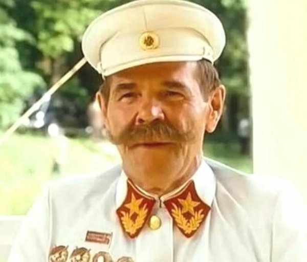 михалков утомленные солнцем